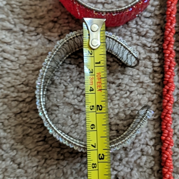 Necklace and Two Bracelets - Picture 6 of 9